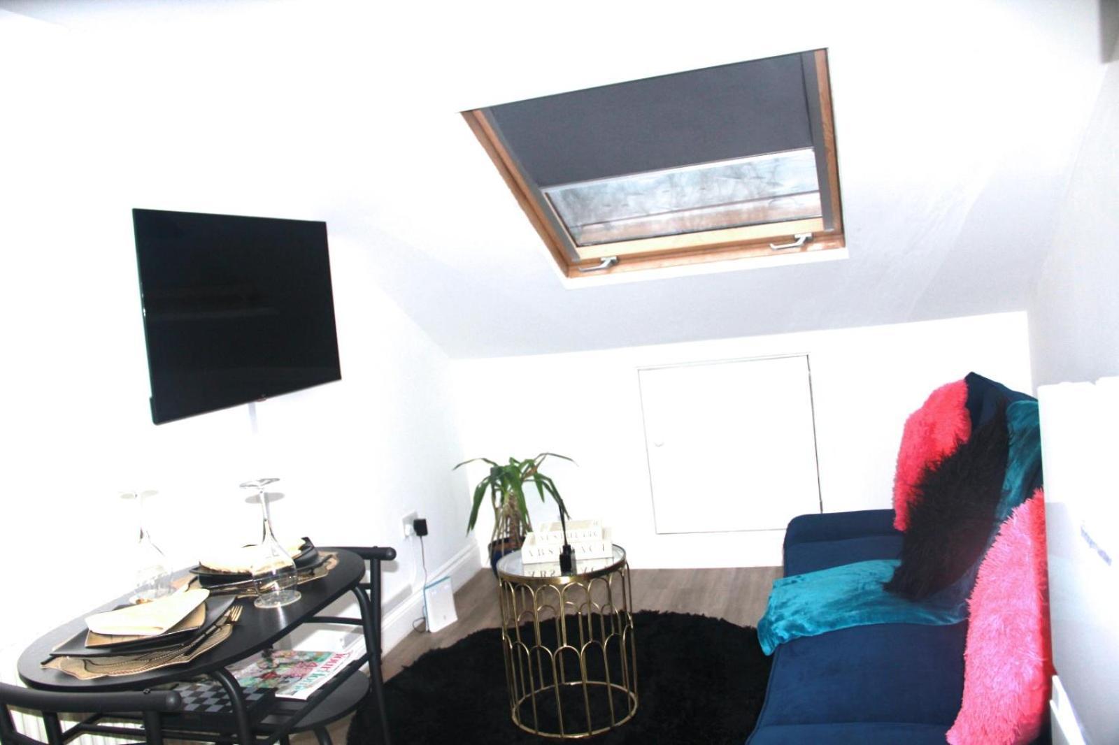 Qties Luxury Home Londra Dış mekan fotoğraf